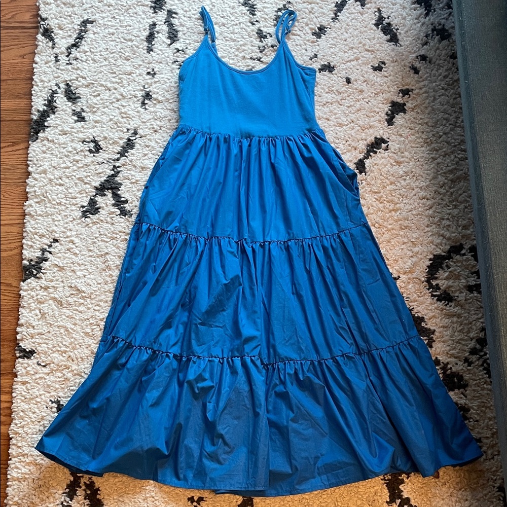 Lulu’s Blue Tiered Midi Dress WITH POCKETS!